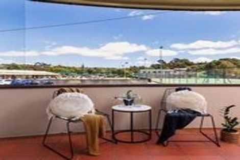 Photo of property in Norfolk Apartments, 7 Ramsgate Terrace, Mairangi Bay, Auckland, 0630