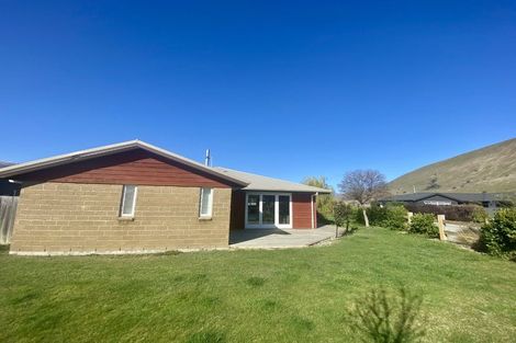 Photo of property in 44 Perriam Place, Mount Pisa, Cromwell, 9383