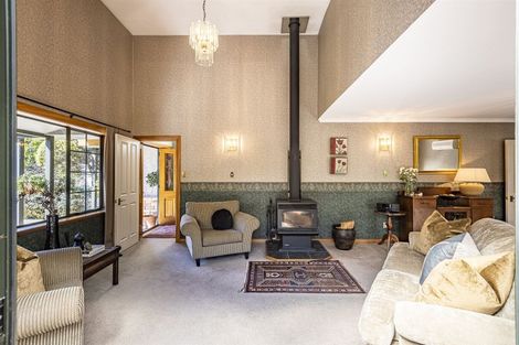 Photo of property in 222 Victoria Avenue, Hokowhitu, Palmerston North, 4410