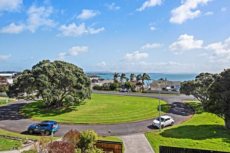 Photo of property in 76 Torkar Road, Clarks Beach, 2122