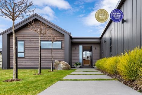 Photo of property in 17 Maunganamu Drive, Wharewaka, Taupo, 3330