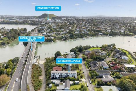 Photo of property in 3/14 Kerswill Place, Pakuranga, Auckland, 2010