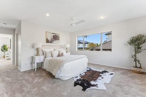 Photo of property in 7 Andy Crescent, Flat Bush, Auckland, 2016