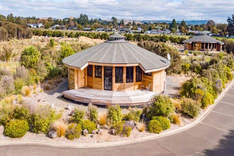 Photo of property in 1 Fern Lane, Ohakune, 4625