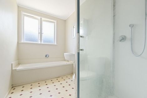 Photo of property in 8 Sayer Street, Frankton, Hamilton, 3204