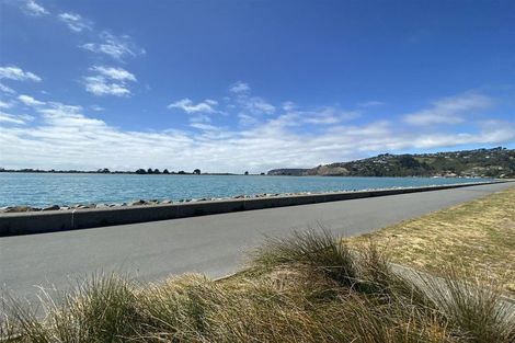 Photo of property in 2/79 Beachville Road, Redcliffs, Christchurch, 8081