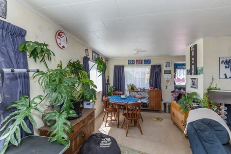 Photo of property in 97 Koputara Road, Himatangi Beach, Foxton, 4891