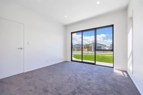 Photo of property in 19 Ta Moko Drive, Gulf Harbour, Whangaparaoa, 0930