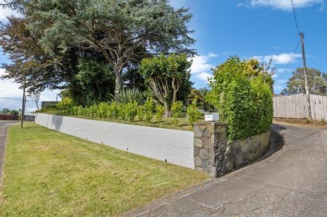 Photo of property in 174 Seaview Road, Westown, New Plymouth, 4310