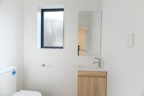 Photo of property in 8/60 Triangle Road, Massey, Auckland, 0614