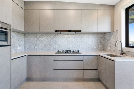 Photo of property in 4 Hapukupuku Avenue, Beachlands, Auckland, 2018