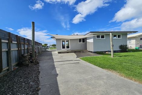 Photo of property in 11 Hitchings Avenue, Onekawa, Napier, 4110