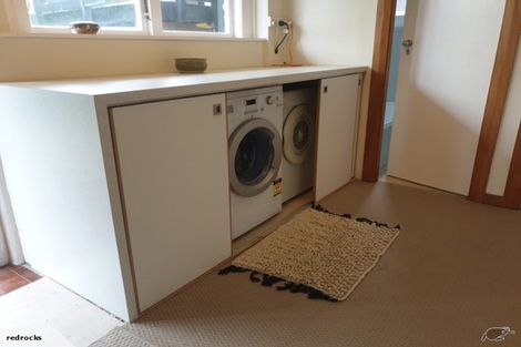 Photo of property in 36 Carlisle Street, Island Bay, Wellington, 6023