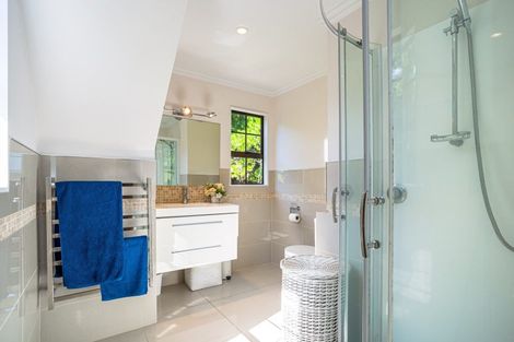 Photo of property in 47 Chatham Avenue, Paremoremo, Auckland, 0632