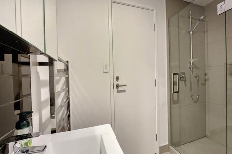 Photo of property in Alpha Apartments, 703/4 Elizabeth Street, Mount Victoria, Wellington, 6011