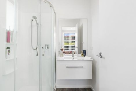 Photo of property in 17 Anchor Crescent, Papamoa, 3118