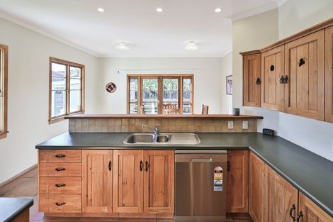 Photo of property in 317 Ikanui Road, Frimley, Hastings, 4120