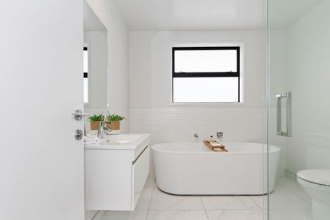 Photo of property in 19 Harding Drive, Papamoa Beach, Papamoa, 3118