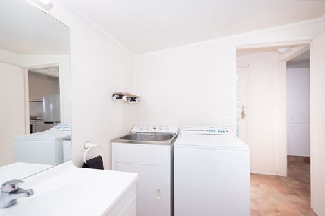 Photo of property in 2b Moana Avenue, Paihia, 0200