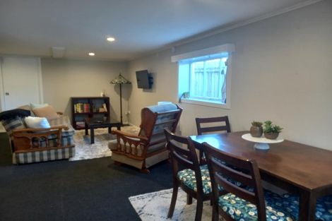 Photo of property in 32 Lismore Street, Strandon, New Plymouth, 4312