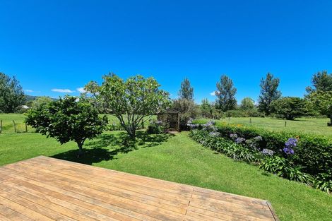 Photo of property in 7 Courthouse Lane, Coromandel, 3506