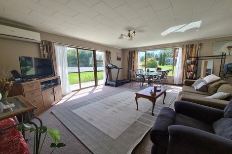 Photo of property in 21 Hill Road, Lumsden, 9730