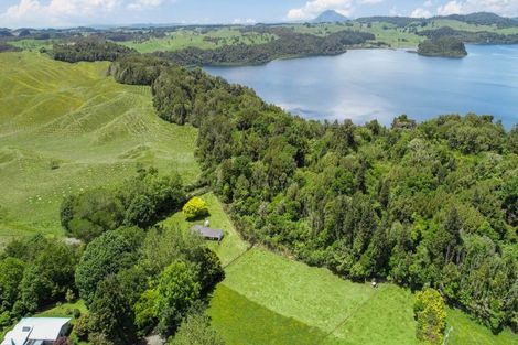 Photo of property in 21a Hamilton Road, Lake Rotoma, Rotorua, 3074