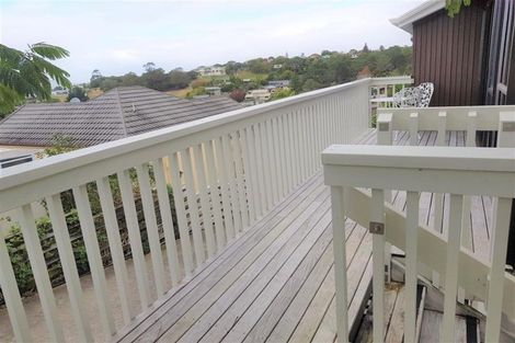 Photo of property in 1/39 Calypso Place, Rothesay Bay, Auckland, 0630
