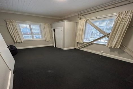 Photo of property in Fire Station Apartments, 54 Northland Road, Northland, Wellington, 6012