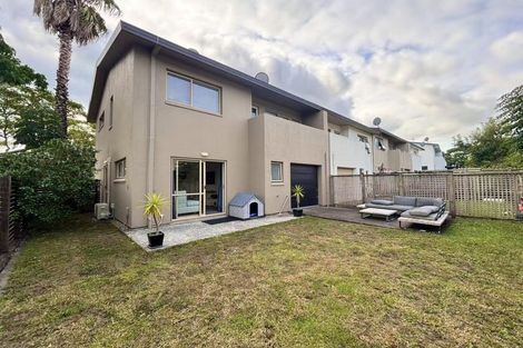 Photo of property in 1 Butia Avenue, Henderson, Auckland, 0612