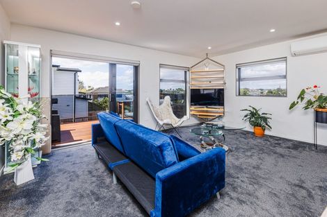 Photo of property in 50a Hillcrest Road, Papatoetoe, Auckland, 2025
