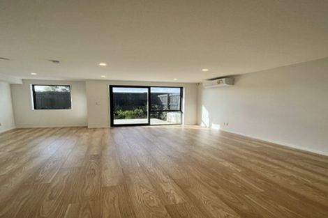 Photo of property in 8/32b Westgate Drive, Massey, Auckland, 0614