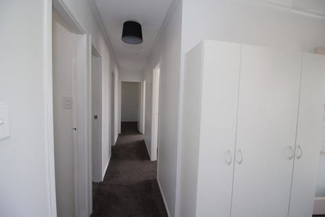 Photo of property in 19 Thompson Street, Tokoroa, 3420