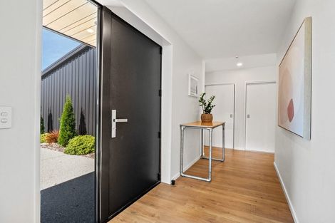 Photo of property in 29 Headley Drive, Lower Shotover, Queenstown, 9304