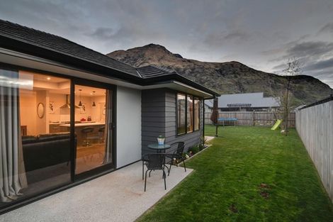 Photo of property in 26 Risinghurst Terrace, Lower Shotover, Queenstown, 9304