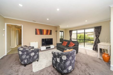 Photo of property in 115 Schnell Drive, Kelvin Grove, Palmerston North, 4414