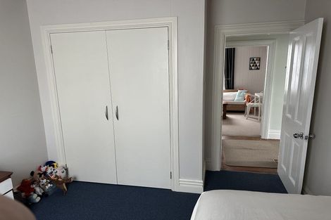 Photo of property in 164 Molesworth Street, New Plymouth, 4312
