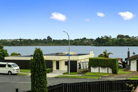 Photo of property in 1 Rangataua Street, Welcome Bay, Tauranga, 3112
