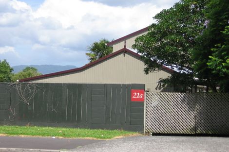 Photo of property in 21 St Georges Road, Avondale, Auckland, 0600