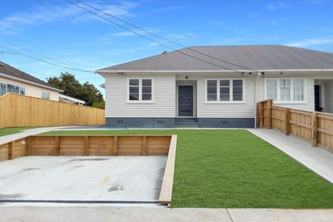 Photo of property in 13-15 Gillespie Street, Taita, Lower Hutt, 5011
