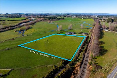 Photo of property in 64b Opaki Kaiparoro Road, Opaki, 5871