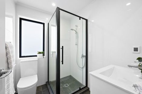 Photo of property in 48 Rangiora Avenue, Kaiwharawhara, Wellington, 6035