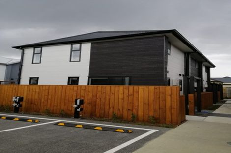 Photo of property in 7/29 Waiwhetu Road, Waiwhetu, Lower Hutt, 5010