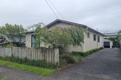 Photo of property in 32 Gaine Street, New Plymouth, 4310