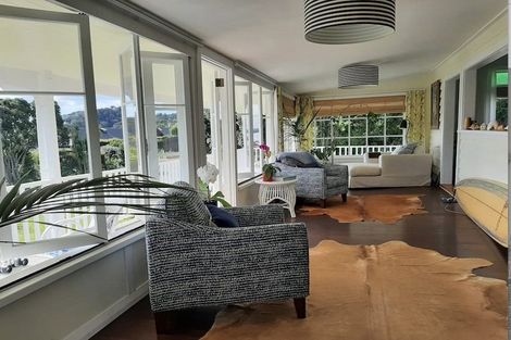 Photo of property in 13 Robertson Street, Russell, 0202