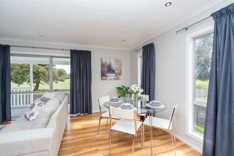 Photo of property in 19 Crescent Court, Melville, Hamilton, 3206