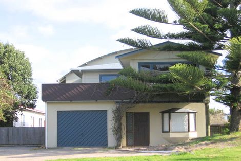 Photo of property in 662 Papamoa Beach Road, Papamoa Beach, Papamoa, 3118