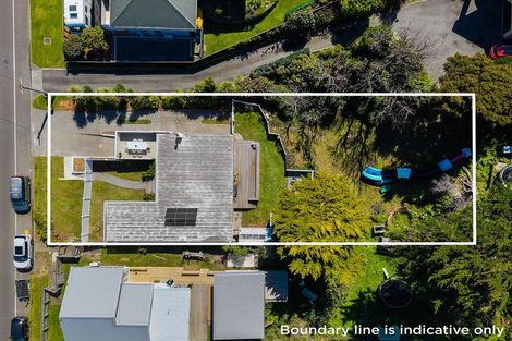 Photo of property in 102 Rosetta Road, Raumati South, Paraparaumu, 5032