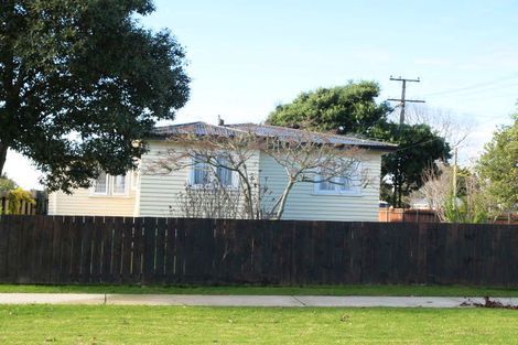 Photo of property in 4 Milton Road, Papatoetoe, Auckland, 2024