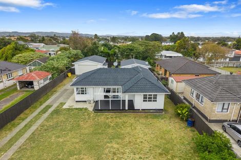 Photo of property in 39 Walters Road, Takanini, 2112